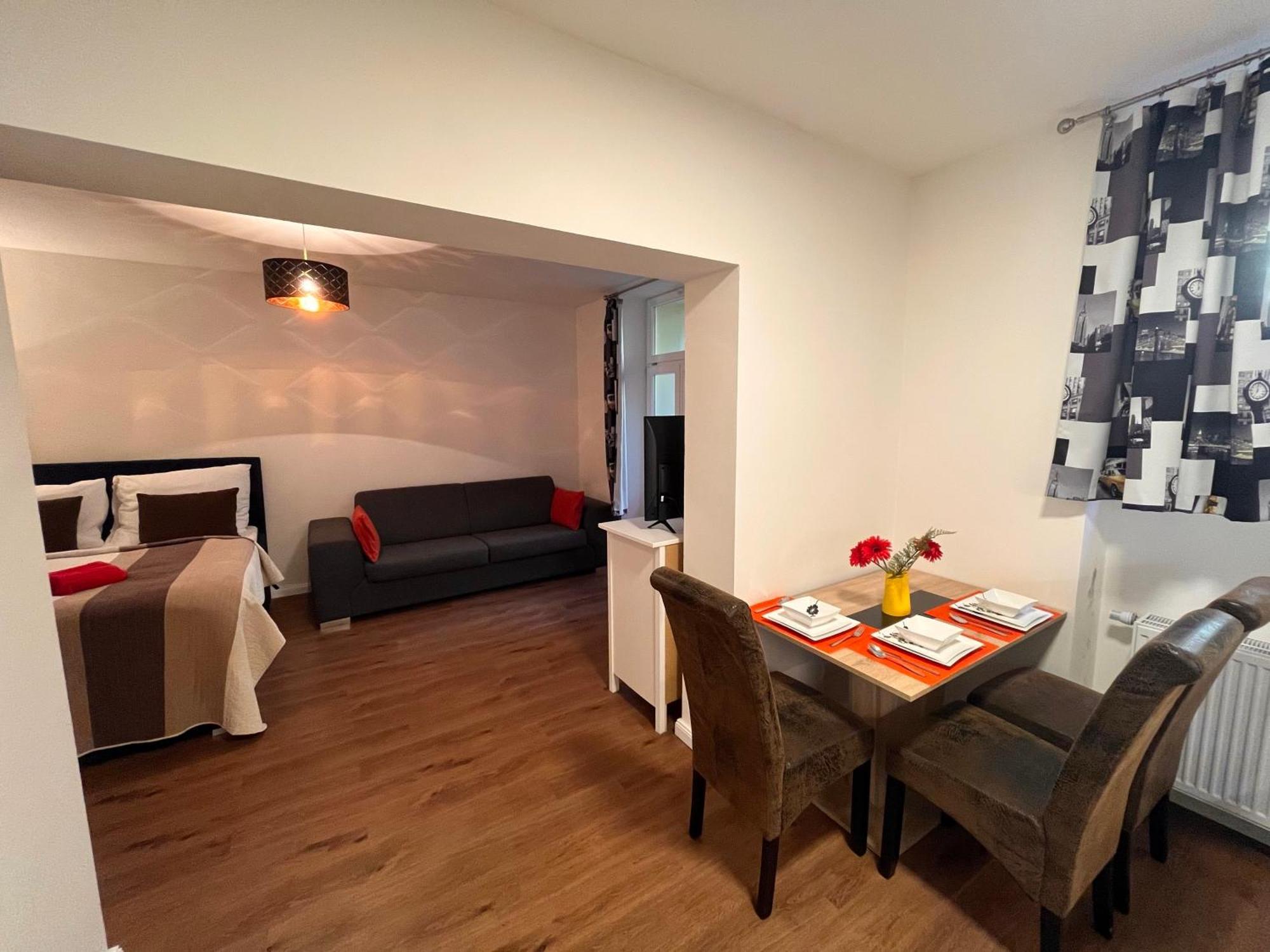 Amazing Apartment Zborovska Прага Экстерьер фото